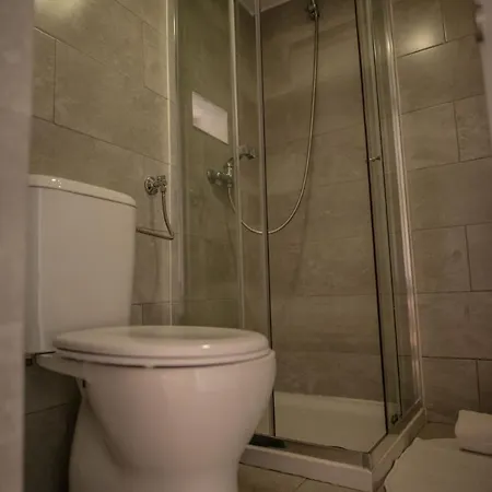 The Blue House - Bica Ropers Lisboa